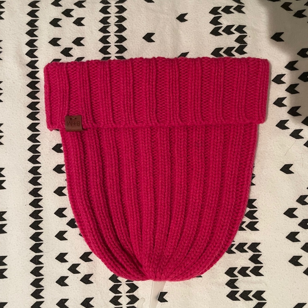 Nordstrom wool beanie pink B + M